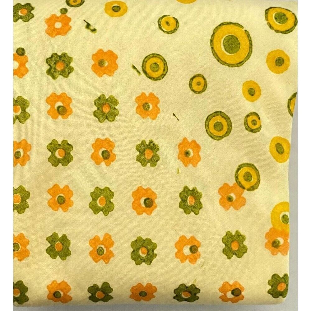 #5899 VTG Pure Silk Yellow with Floral Pattern Mens Woven Necktie, Tie 54x4.5